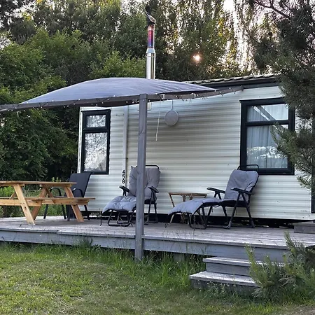 Holenderski Jasnotka 別荘 ゴウビエ